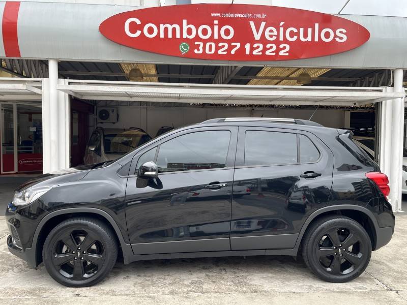 CHEVROLET - TRACKER - 2018/2019 - Preta - R$ 90.990,00