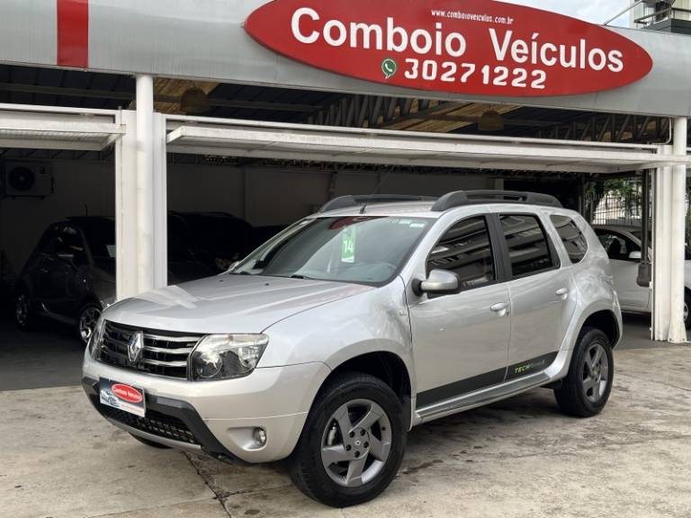 RENAULT - DUSTER - 2013/2014 - Prata - R$ 52.990,00