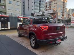 FIAT - TORO - 2018/2018 - Vinho - R$ 99.990,00