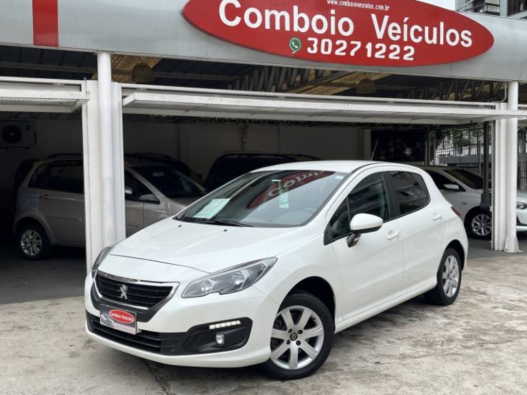PEUGEOT - 308 - 2018/2019 - Branca - R$ 61.990,00