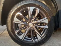 CHEVROLET - TRACKER - 2020/2021 - Prata - R$ 111.990,00