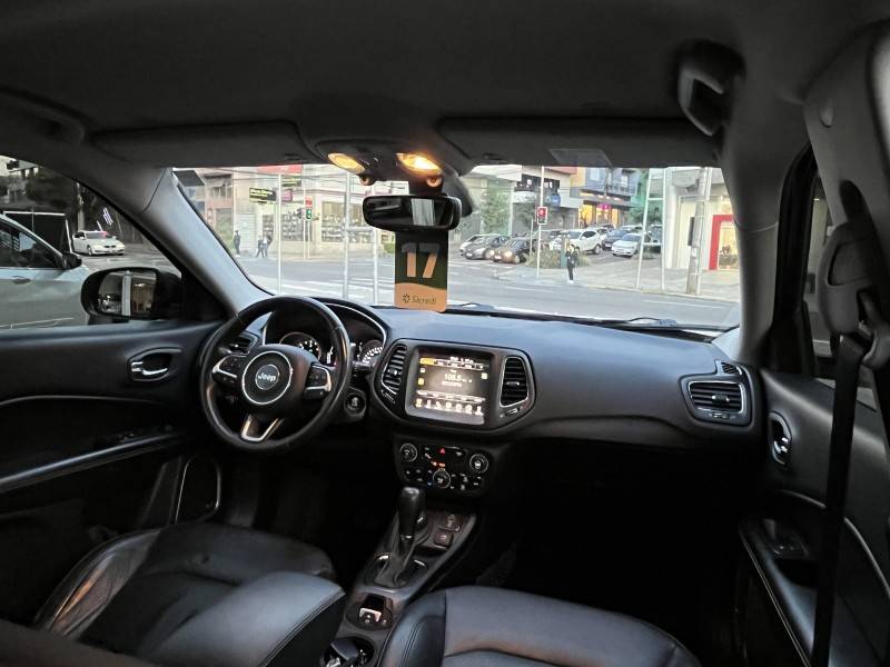 JEEP - COMPASS - 2017/2017 - Preta - R$ 92.000,00