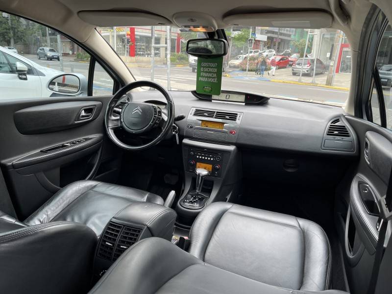 CITROËN - C4 - 2007/2008 - Prata - R$ 31.990,00