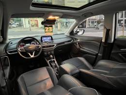 CHEVROLET - TRACKER - 2022/2023 - Branca - R$ 116.990,00