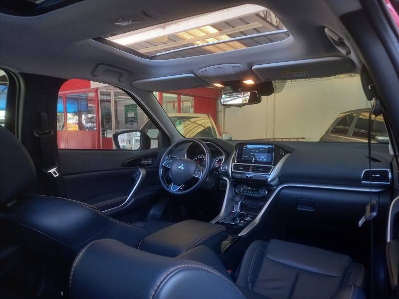 MITSUBISHI - ECLIPSE CROSS - 2019/2020 - Vermelha - R$ 118.990,00
