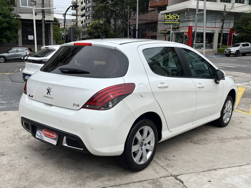 PEUGEOT - 308 - 2018/2019 - Branca - R$ 61.990,00