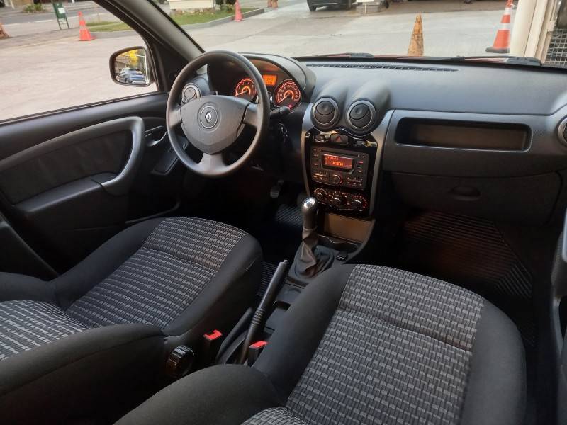 RENAULT - SANDERO - 2012/2012 - Vermelha - R$ 37.990,00