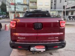 FIAT - TORO - 2018/2018 - Vinho - R$ 99.990,00