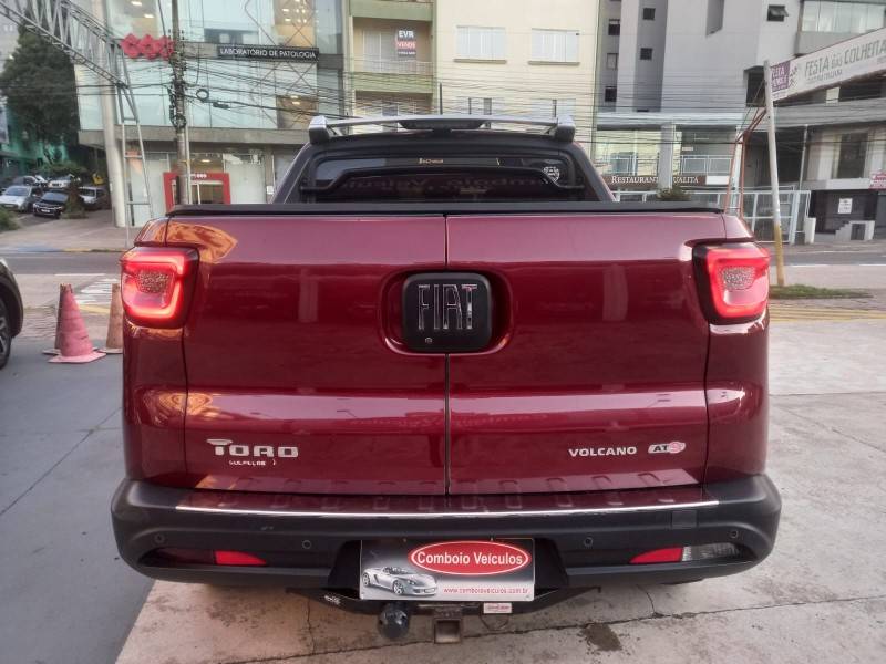 FIAT - TORO - 2018/2018 - Vinho - R$ 99.990,00