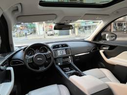 JAGUAR - F-PACE - 2017/2017 - Cinza - R$ 165.000,00