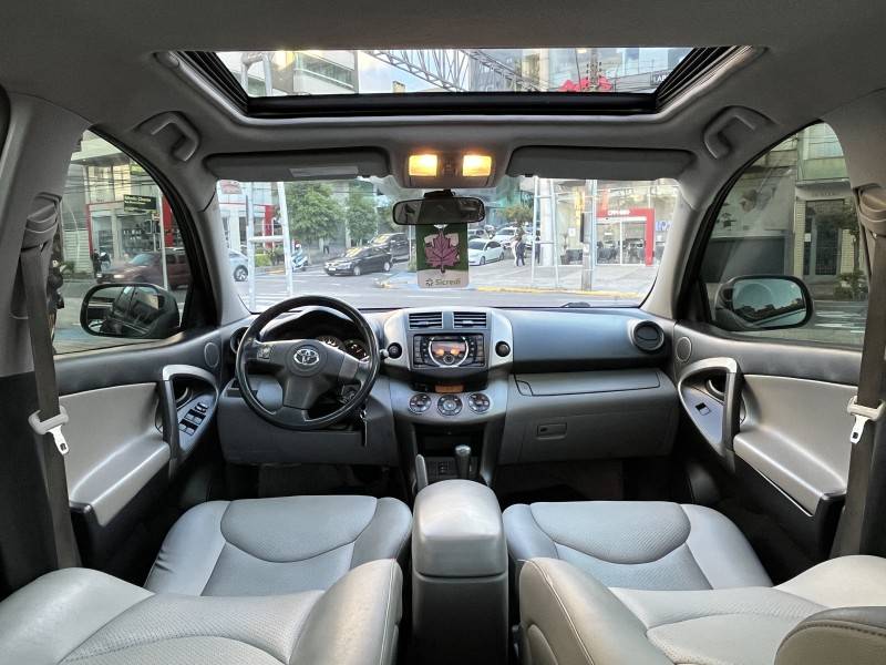 TOYOTA - RAV4 - 2011/2011 - Preta - R$ 64.990,00