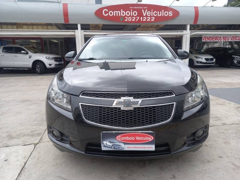CHEVROLET - CRUZE - 2013/2014 - Preta - R$ 61.990,00