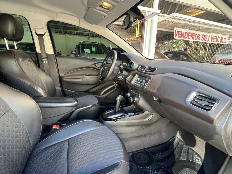 CHEVROLET - PRISMA - 2017/2018 - Preta - R$ 64.990,00
