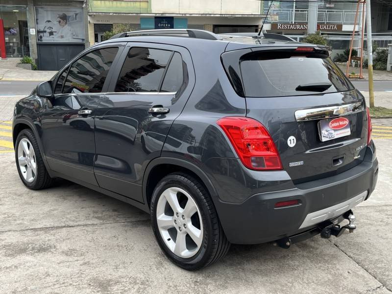 CHEVROLET - TRACKER - 2015/2015 - Cinza - R$ 68.990,00