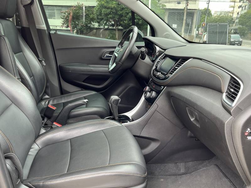 CHEVROLET - TRACKER - 2018/2019 - Preta - R$ 90.990,00