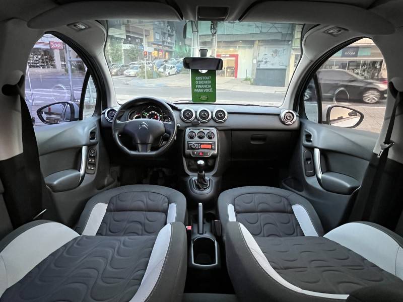 CITROËN - C3 - 2015/2015 - Branca - R$ 41.990,00