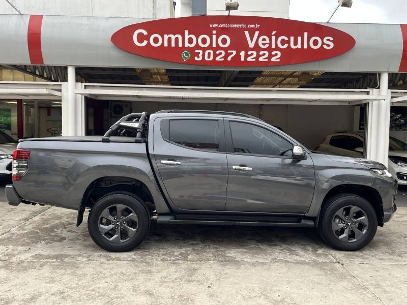 MITSUBISHI - L200 - 2024/2025 - Cinza - R$ 246.000,00