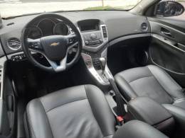 CHEVROLET - CRUZE - 2013/2014 - Preta - R$ 61.990,00