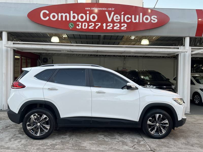 CHEVROLET - TRACKER - 2022/2023 - Branca - R$ 116.990,00