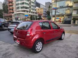 RENAULT - SANDERO - 2012/2012 - Vermelha - R$ 37.990,00