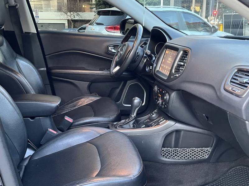 JEEP - COMPASS - 2017/2017 - Preta - R$ 92.000,00