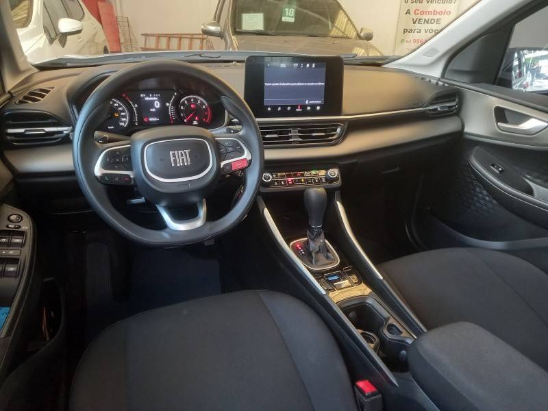 FIAT - FASTBACK - 2024/2025 - Cinza - R$ 109.990,00