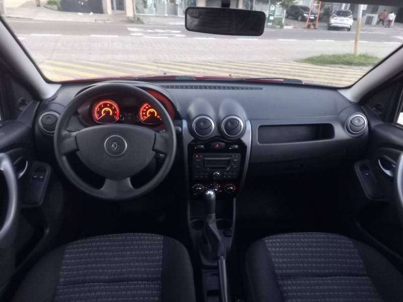 RENAULT - SANDERO - 2012/2012 - Vermelha - R$ 37.990,00