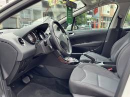PEUGEOT - 308 - 2018/2019 - Branca - R$ 61.990,00