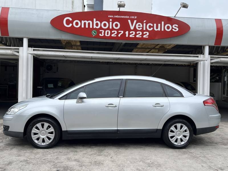 CITROËN - C4 - 2007/2008 - Prata - R$ 31.990,00