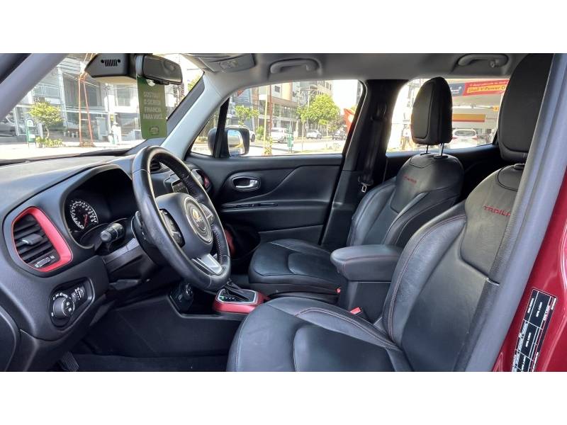JEEP - RENEGADE - 2020/2021 - Vinho - R$ 112.990,00