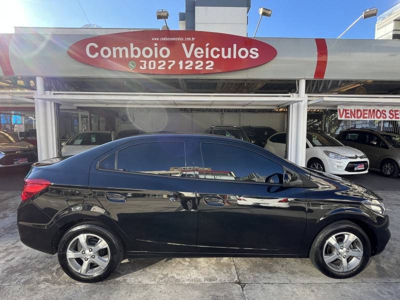 CHEVROLET - PRISMA - 2017/2018 - Preta - R$ 64.990,00