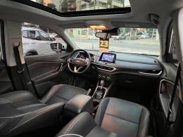 CHEVROLET - TRACKER - 2022/2023 - Branca - R$ 116.990,00