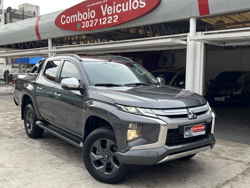 MITSUBISHI - L200 - 2024/2025 - Cinza - R$ 246.000,00
