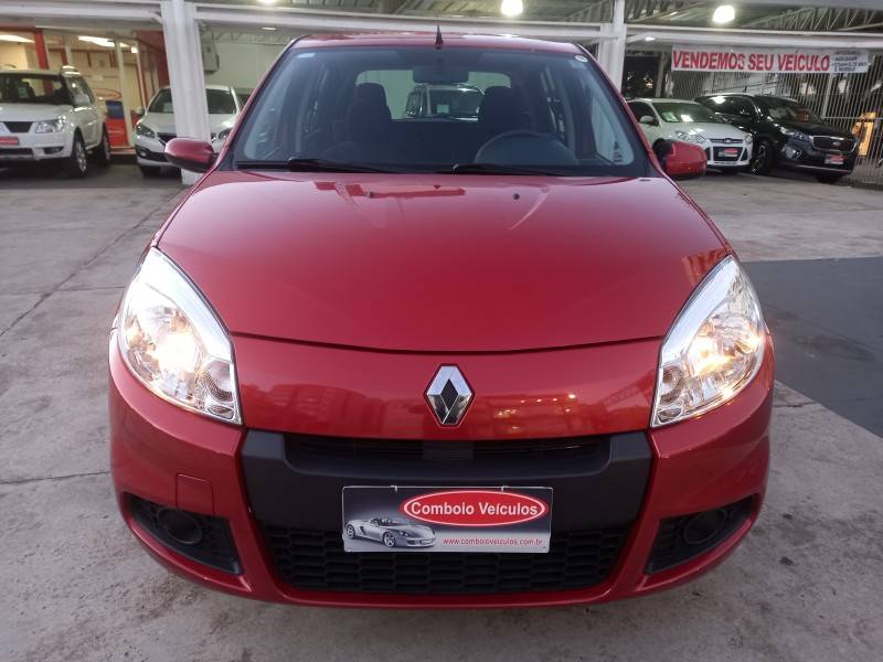 RENAULT - SANDERO - 2012/2012 - Vermelha - R$ 37.990,00